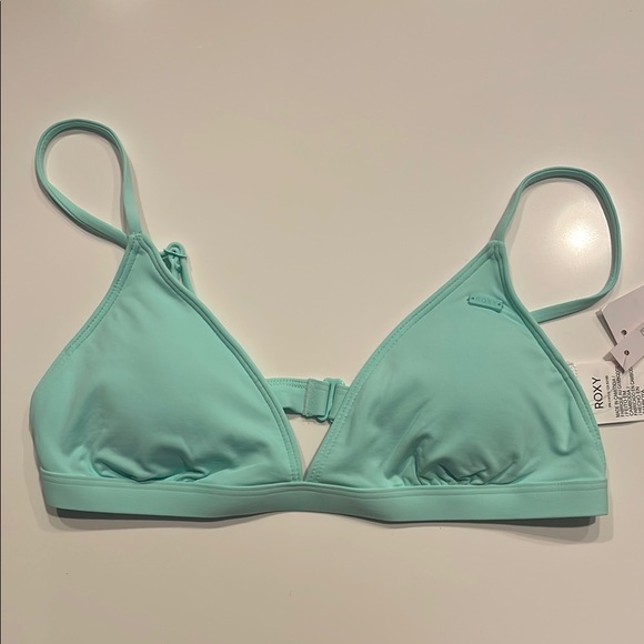 Roxy Other - 🌿Roxy Mint Green Bikini Top Medium NWT Adjustable Straps Clasp Back